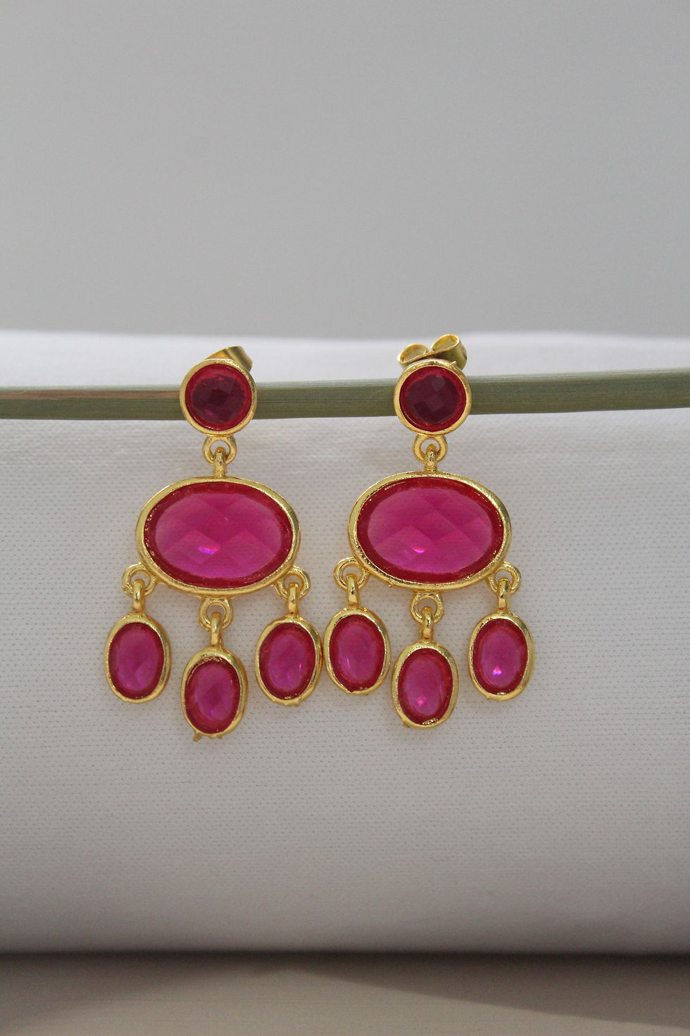 Thumbnail: Ruby Glow Drops