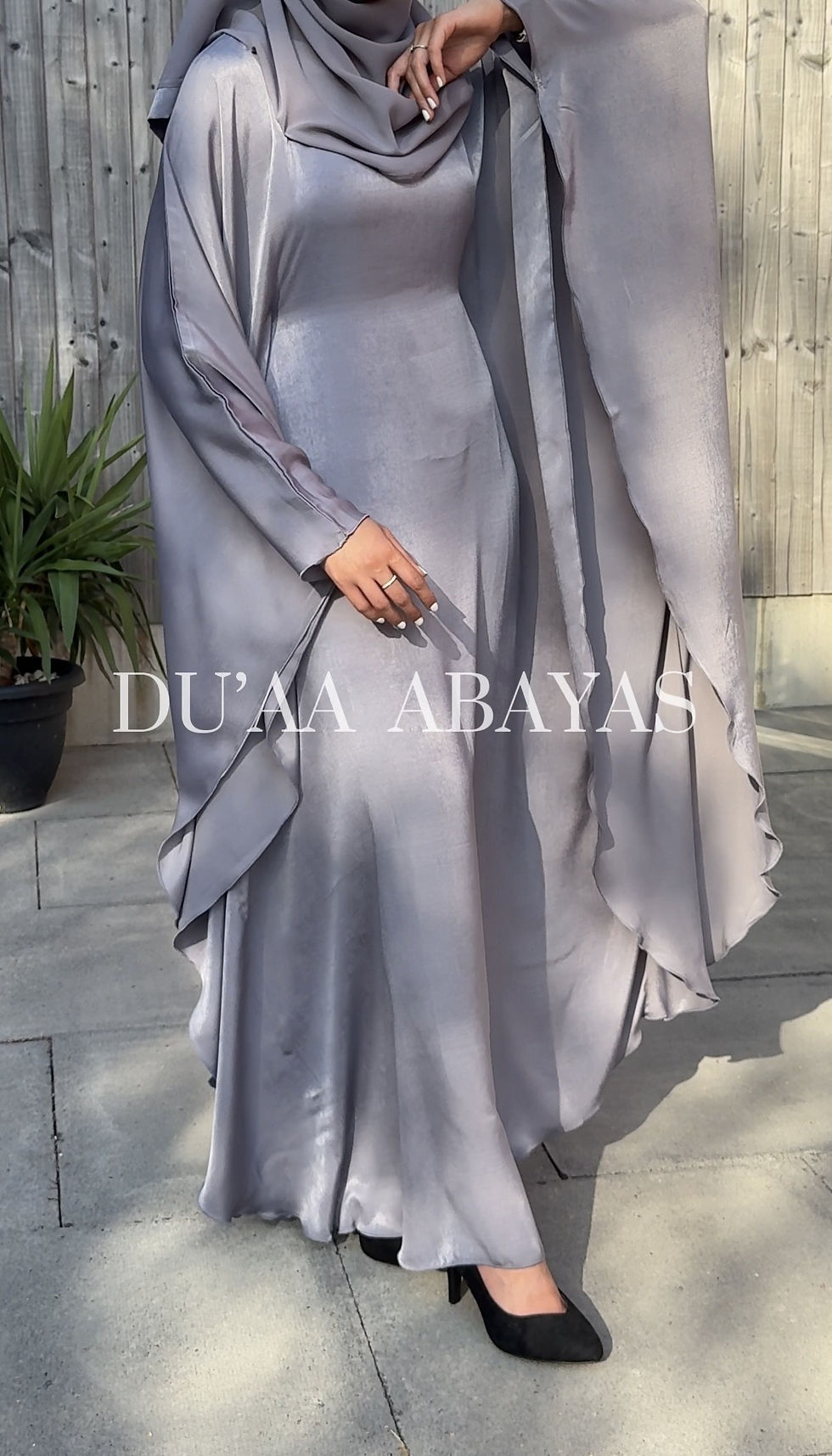 Thumbnail: Luna Abaya in Dove