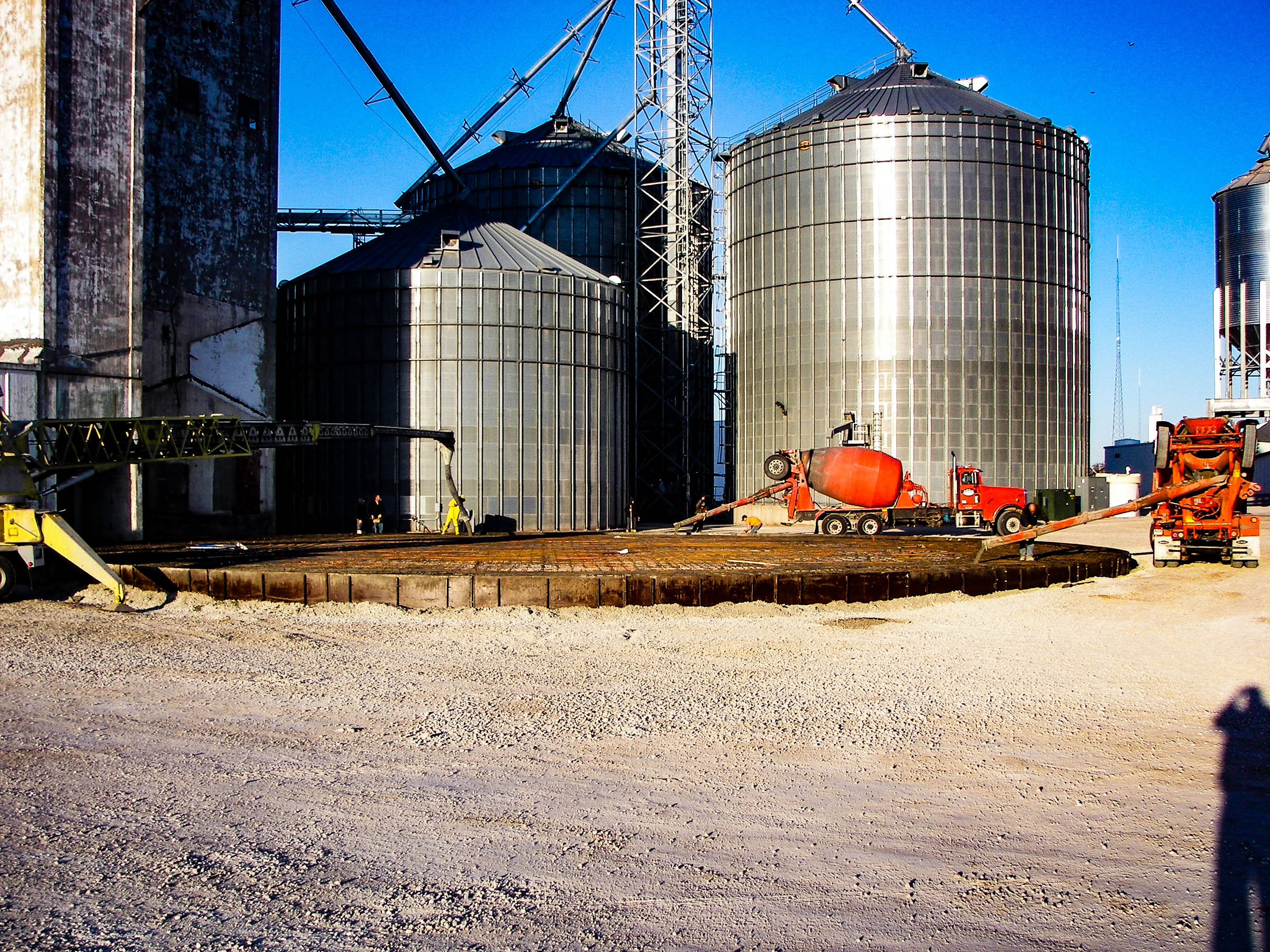 Services Vern's Farm Supply