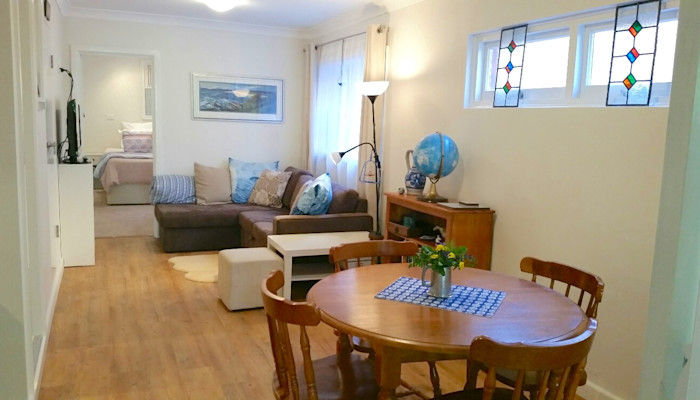 St_Ives_Accomm_lounge_dining.jpg_w=700&h=400&fit=fill.jpg