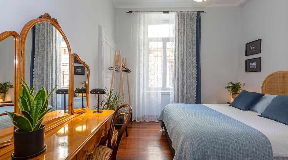 bedroom1-cover.jpg