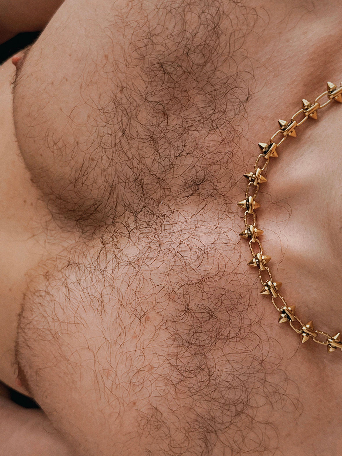 Sinner Gold Stud Chain