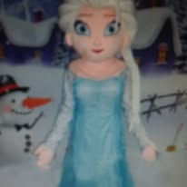 elsa.jpg
