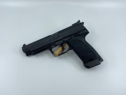 H&K USP Expert.jpg