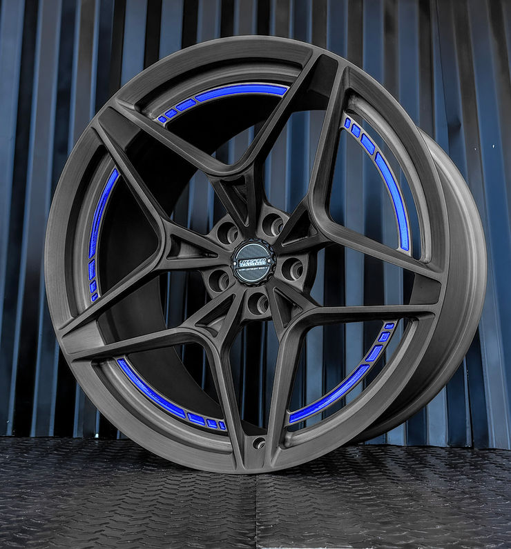 lightweight custom forged wheel for Ferrari 296