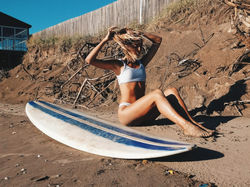 MODELO PUBLICITARIA