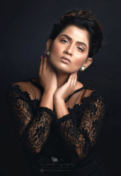 PICTURE 1 - ALLURING