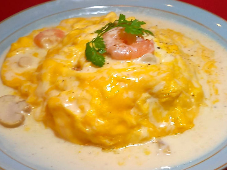 ホワイトオムライス