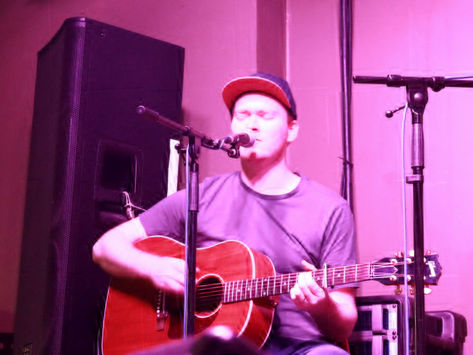 Live In The Living Room ‘Saturday Night Music Club’