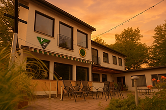 vereinsheim_terrasse.png