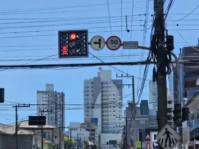 Wilson Cidrão Alerta para a Segurança de Crianças Indígenas nos Semáforos de Chapecó