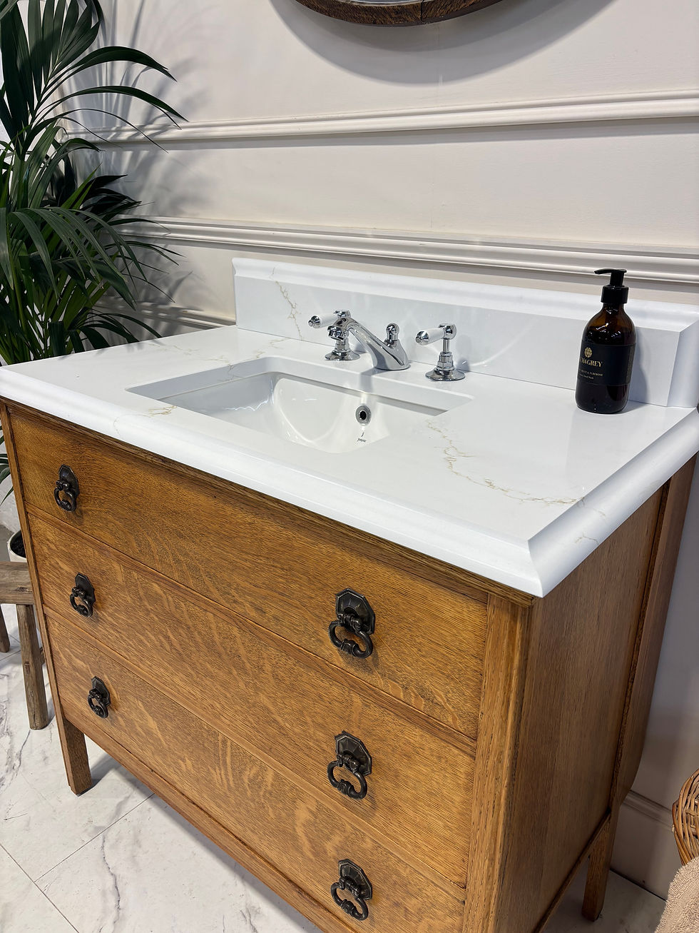 Thumbnail: Traditional Bathroom Vanity Unit - Elizabeth I