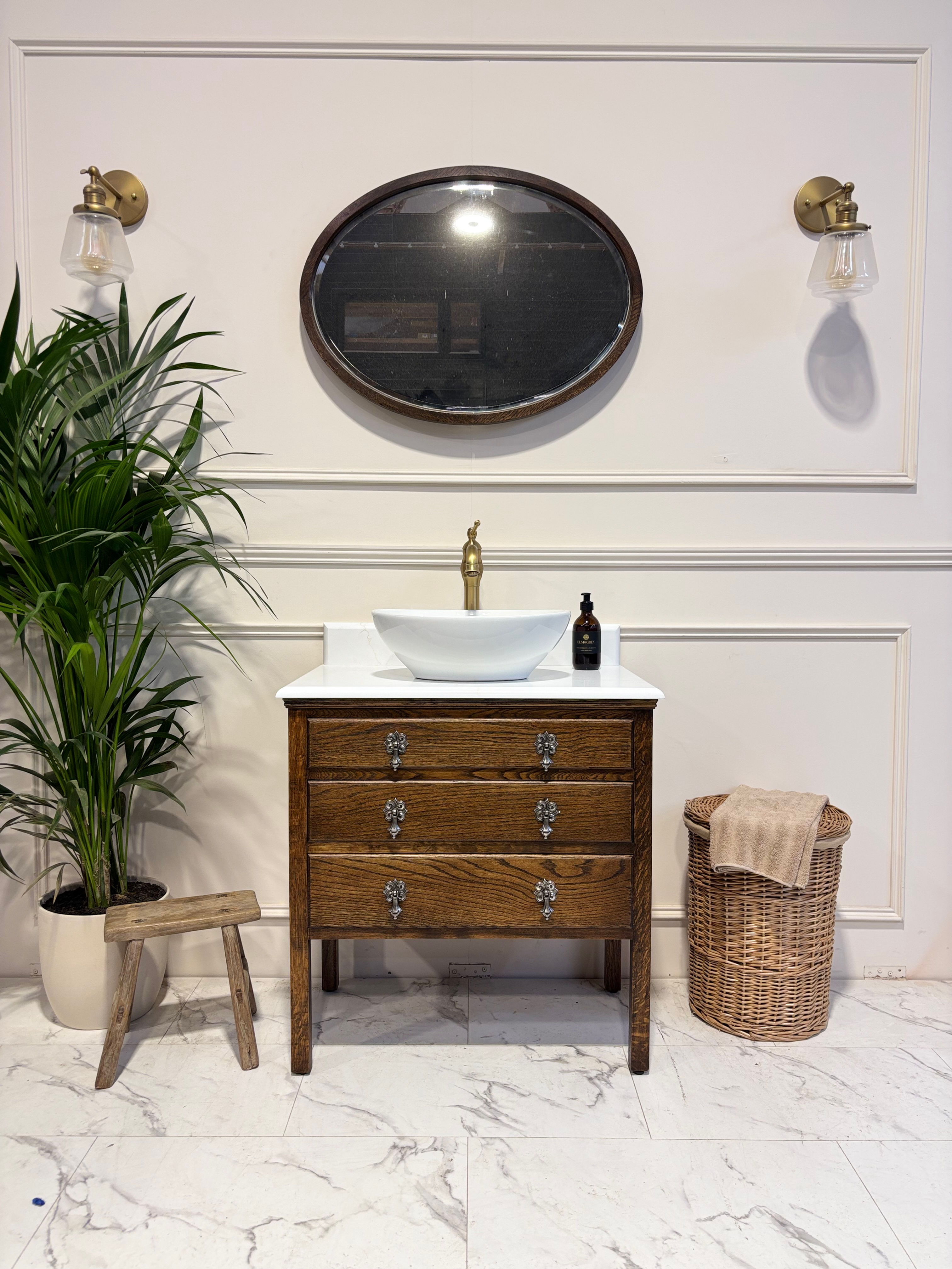Traditional Bathroom Vanity Unit - Edmund