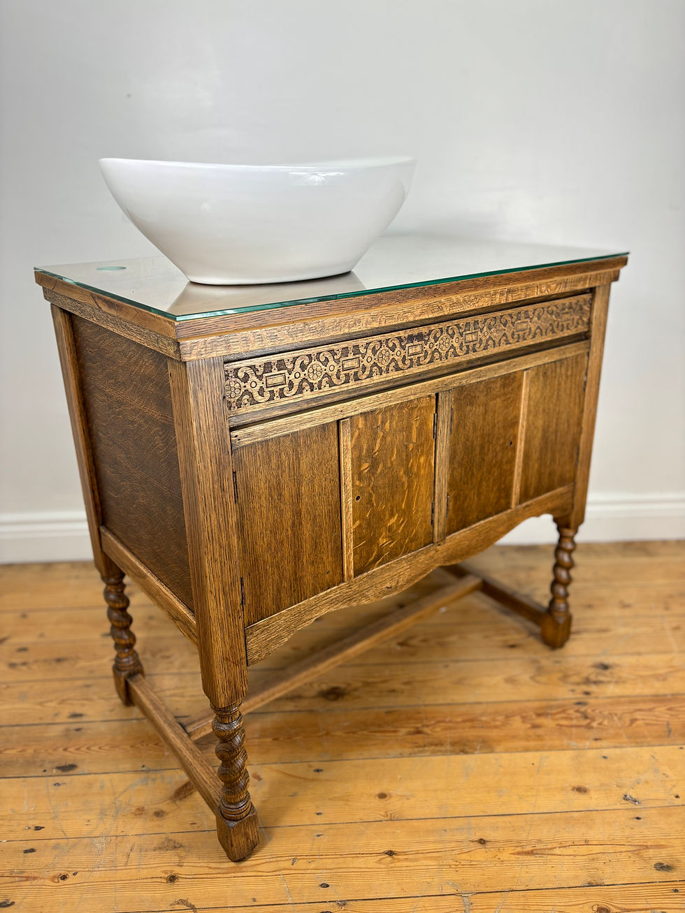 Thumbnail: Traditional Bathroom Vanity Units
