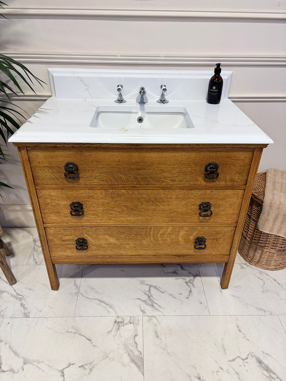 Thumbnail: Traditional Bathroom Vanity Unit - Elizabeth I