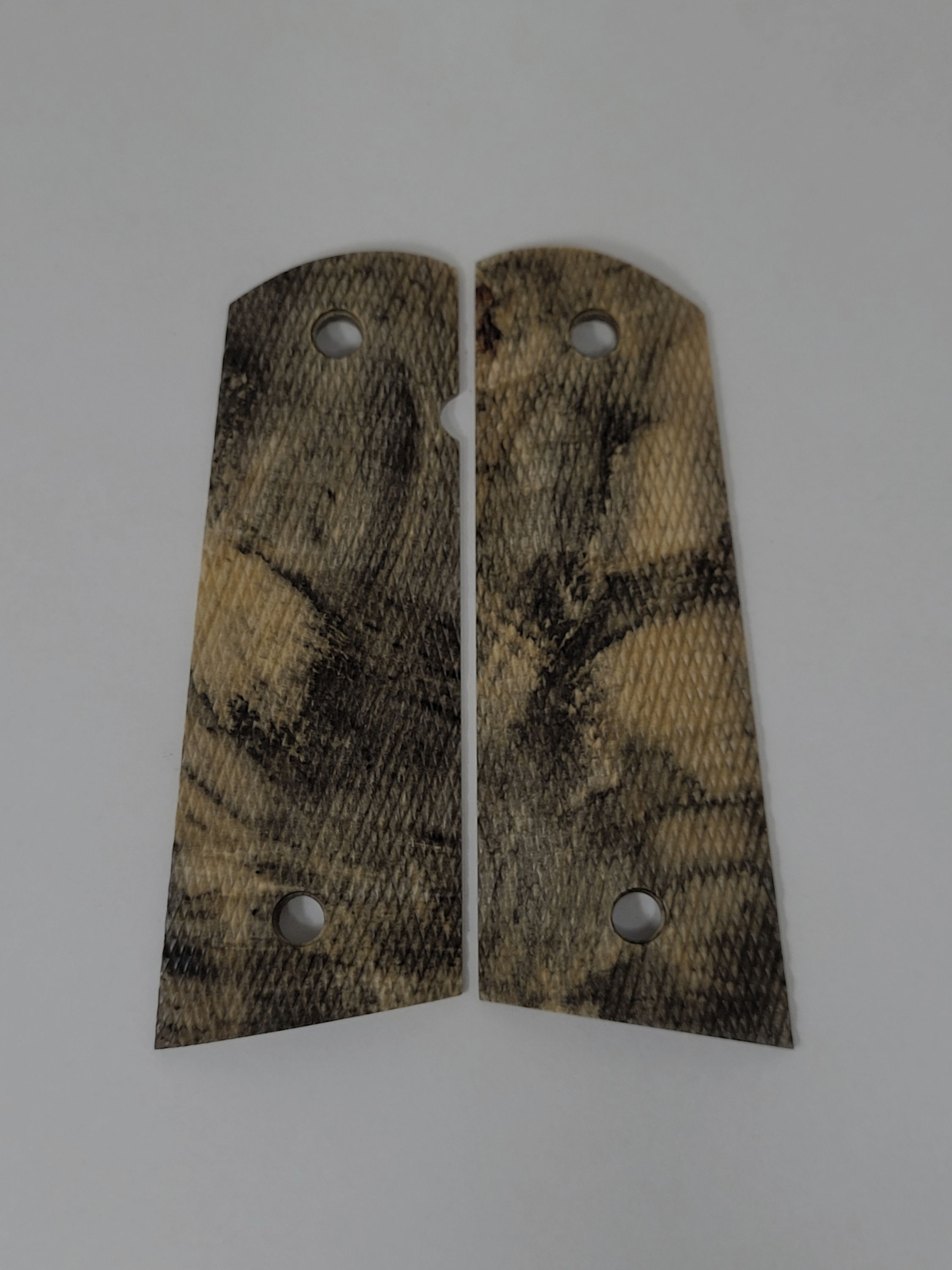 Full Size Full Checkered 1911 Buckeye Burl Magwell grips #11