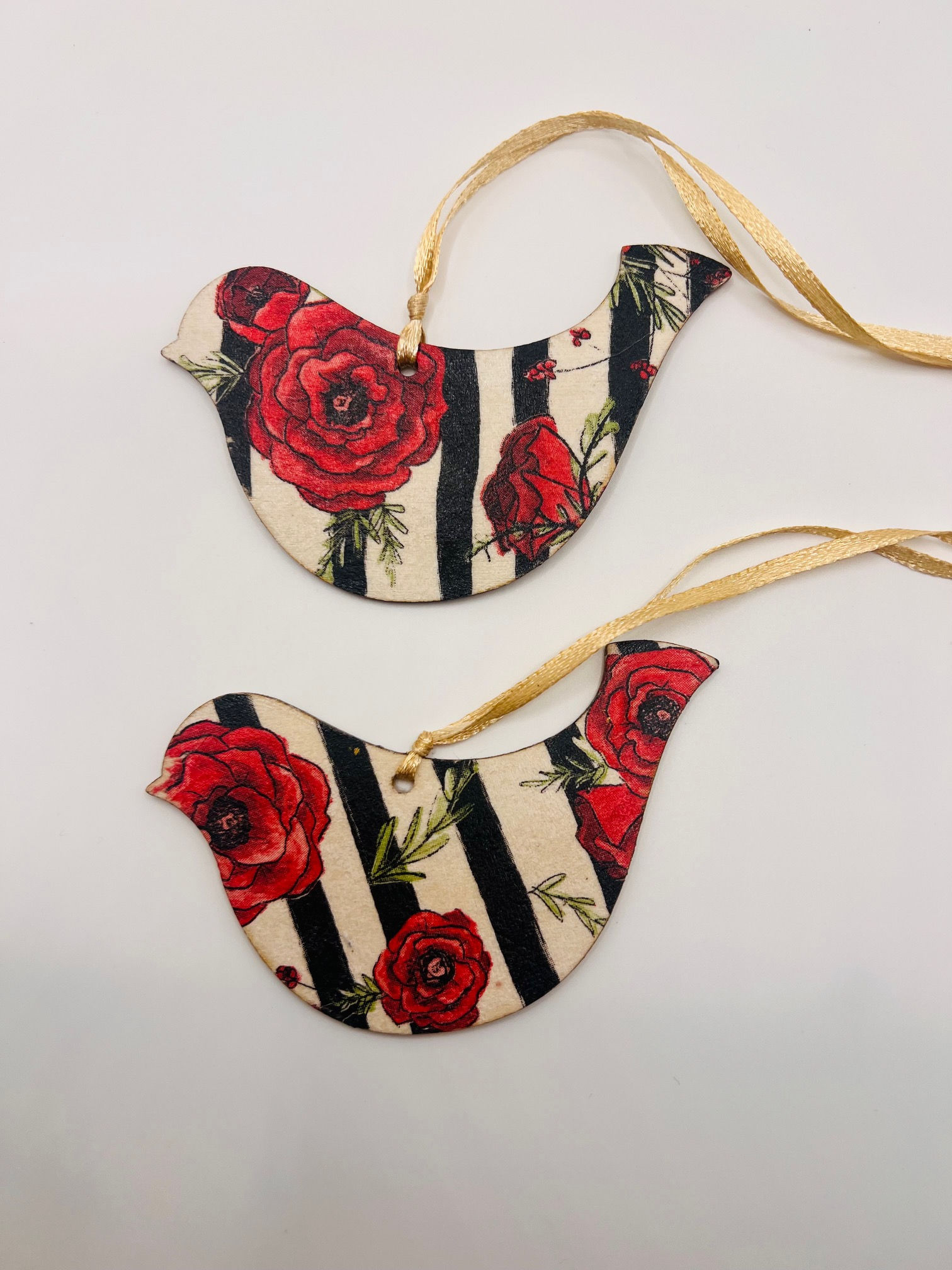Scarlet Floral - Set of 2 Birds