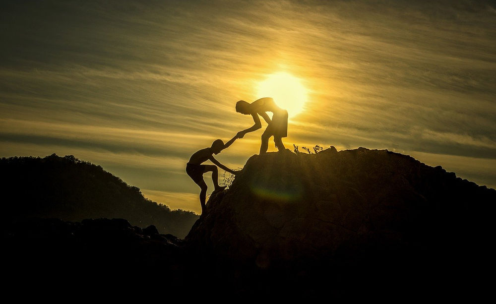 What Are the Health Benefits of Mountaineering?