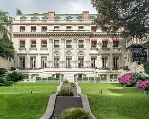 Palacio-Duhau-Park-Hyatt-Buenos-Aires-P801-Garden-Facade-Day-2019.4x3.webp