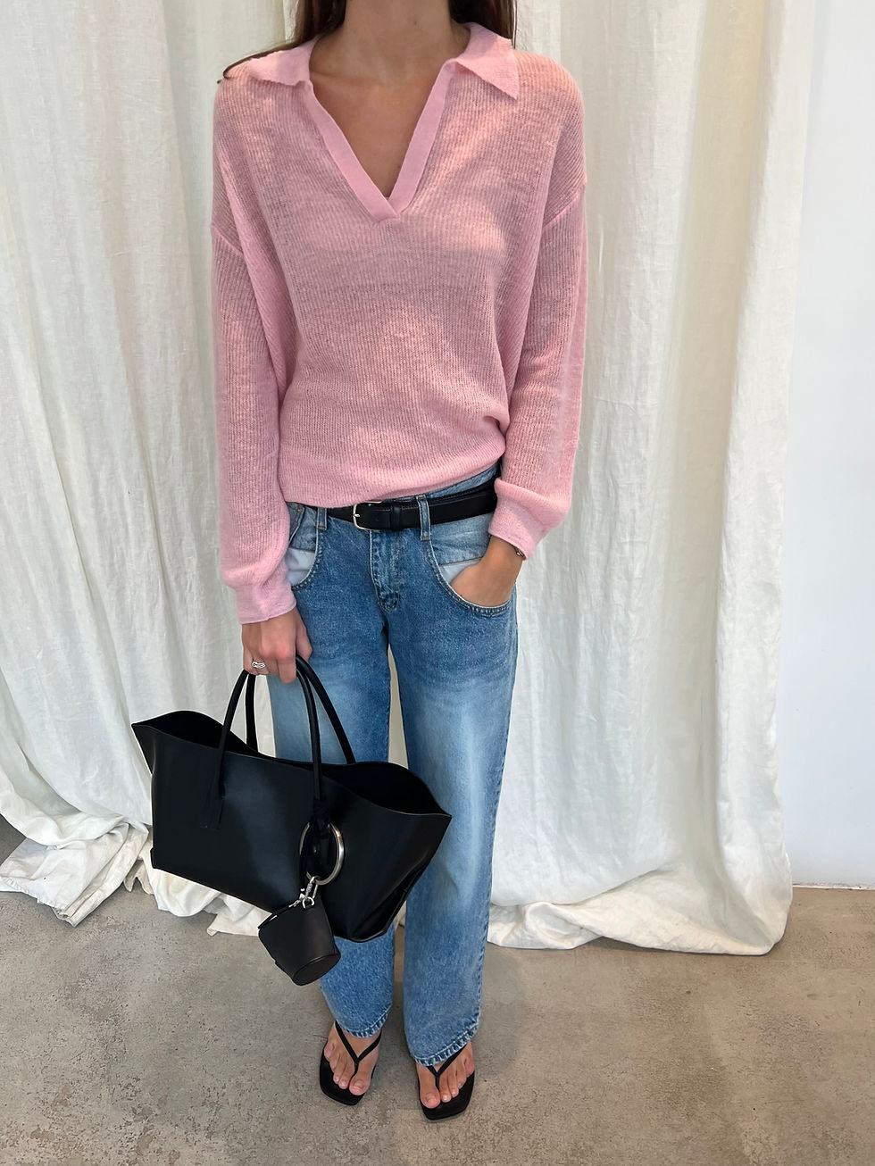 Thumbnail: Oversized Lightweight Jumper (3colors)
