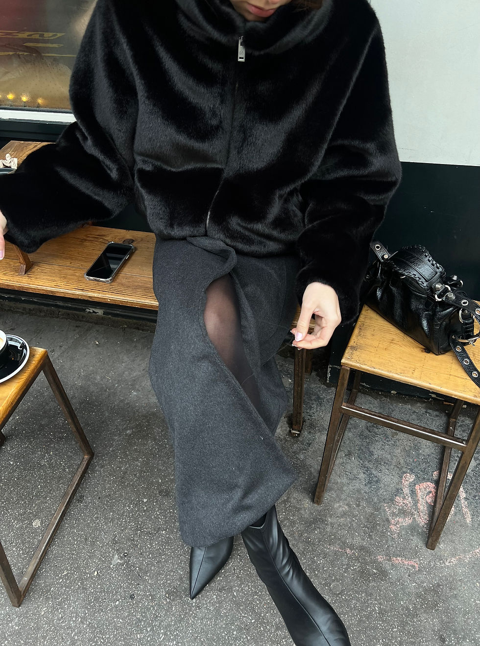 Thumbnail: Zipped Faux Fur Jacket (2colors)