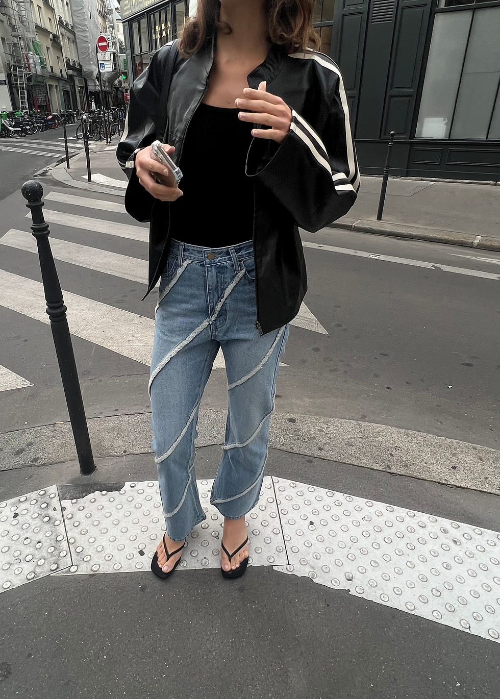 Thumbnail: Frayed Seam Detail Jeans