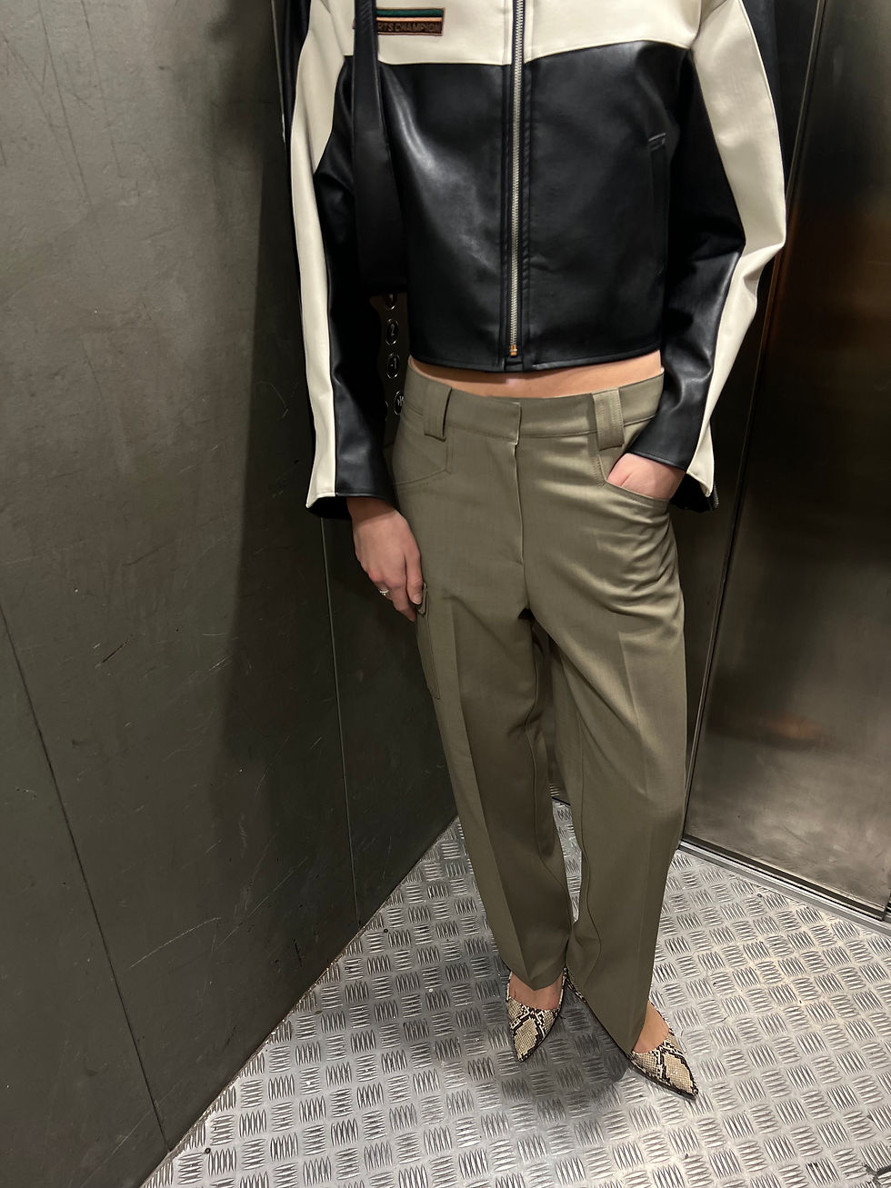 Thumbnail: Relaxed Cargo Trousers