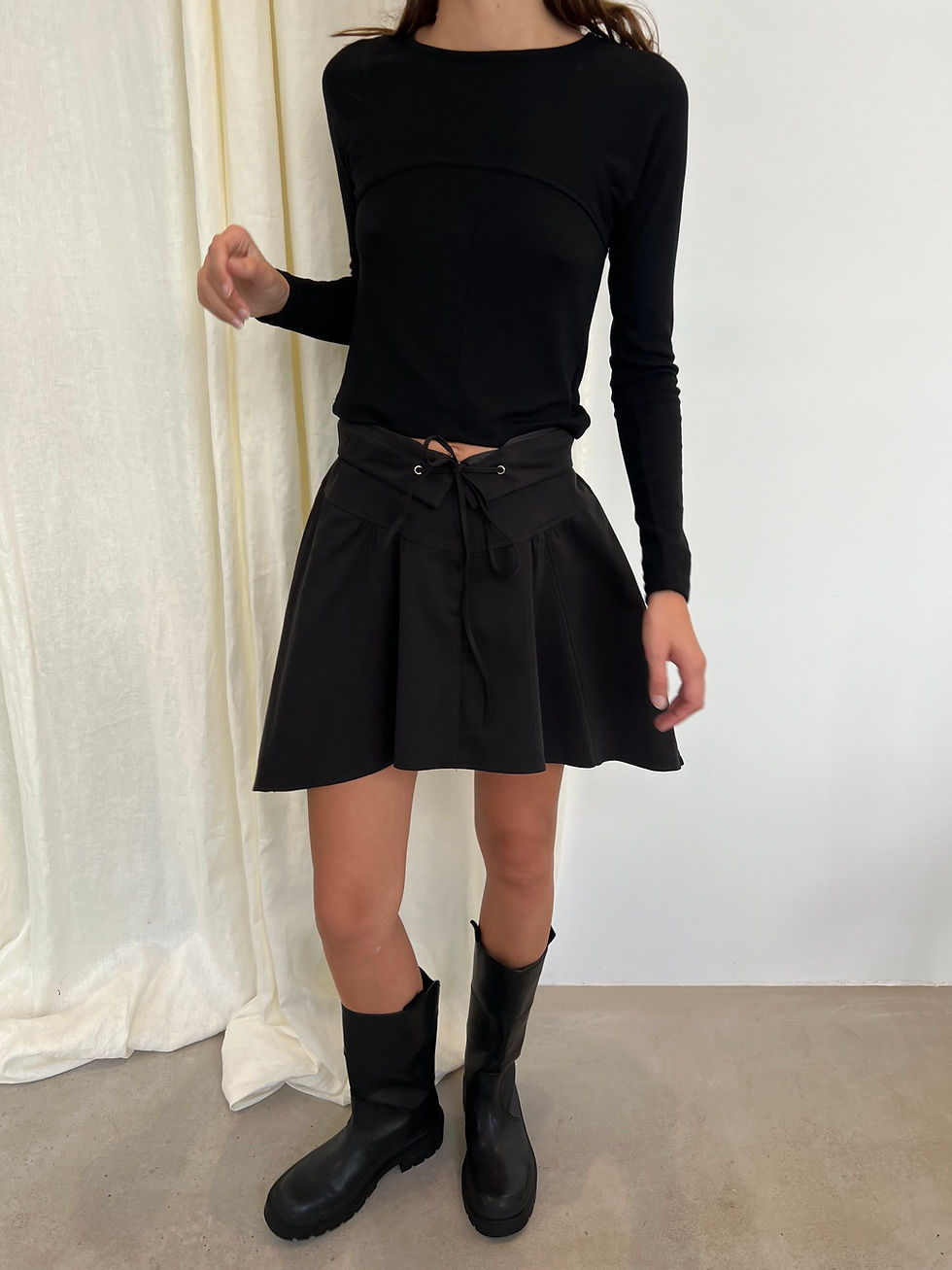 Thumbnail: Asymmetrical Skirt (2colors)