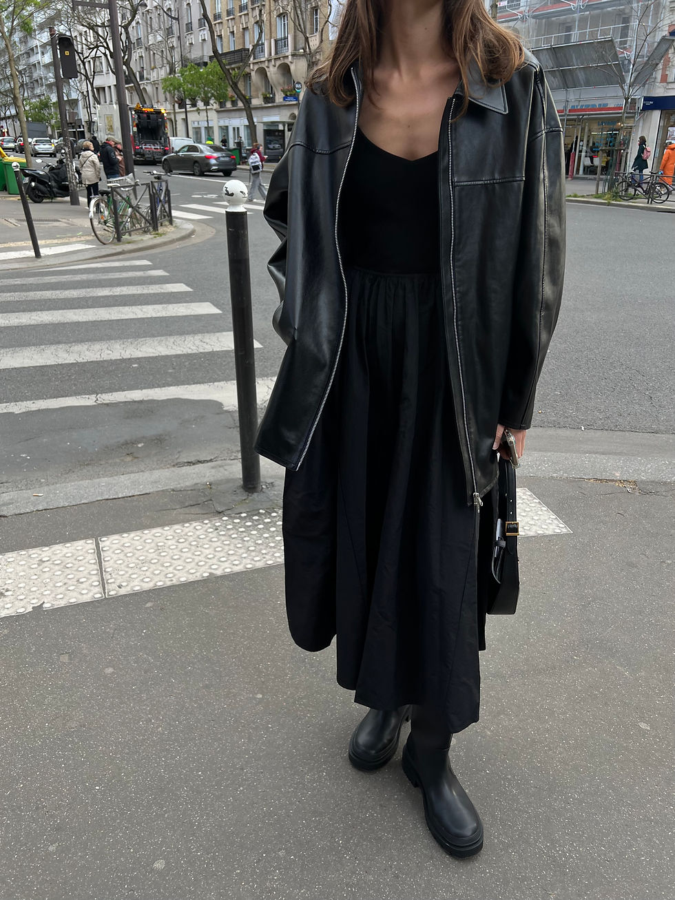 Thumbnail: Black Voluminous Dress