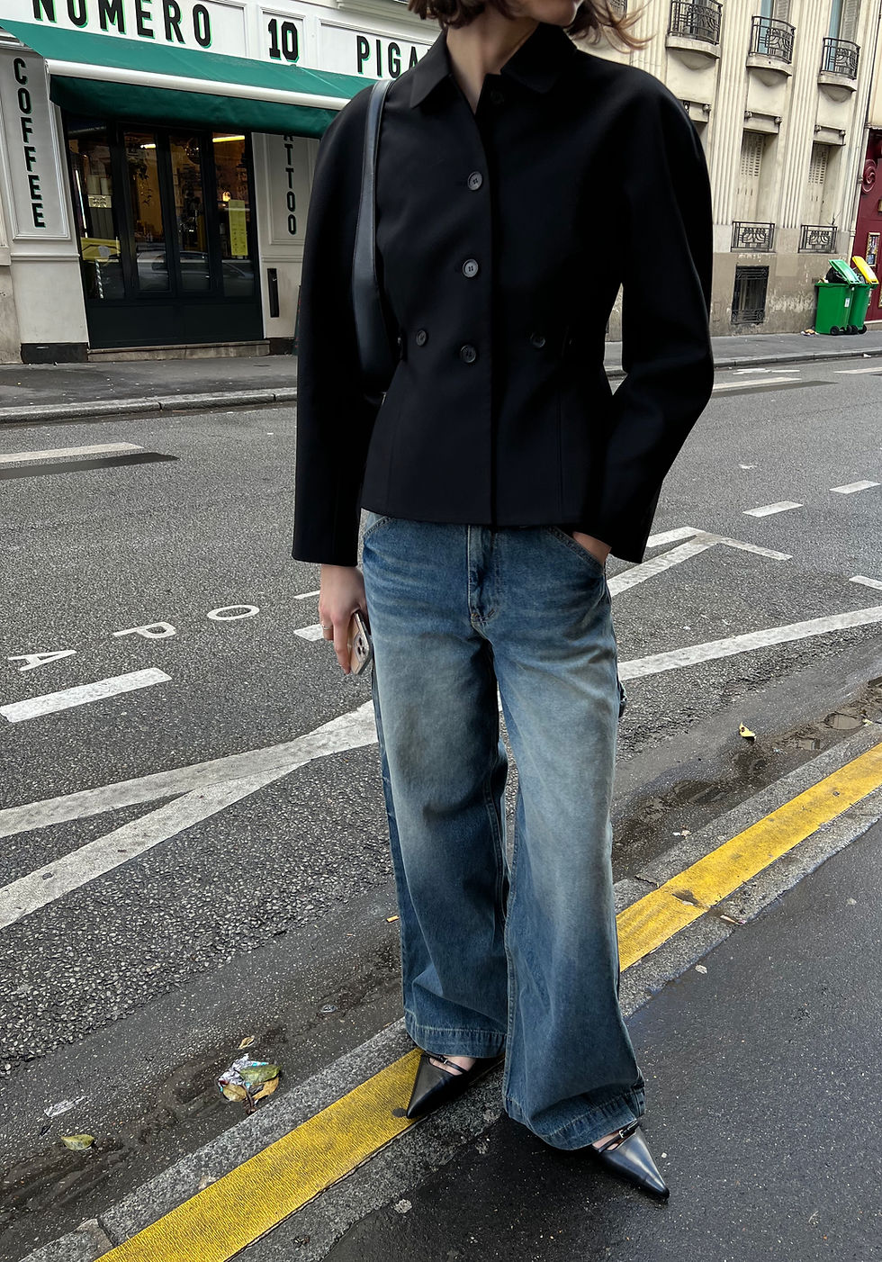Thumbnail: Cropped Hourglass Blazer