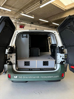 494693297_1259119219550059_1122950482905568245_n