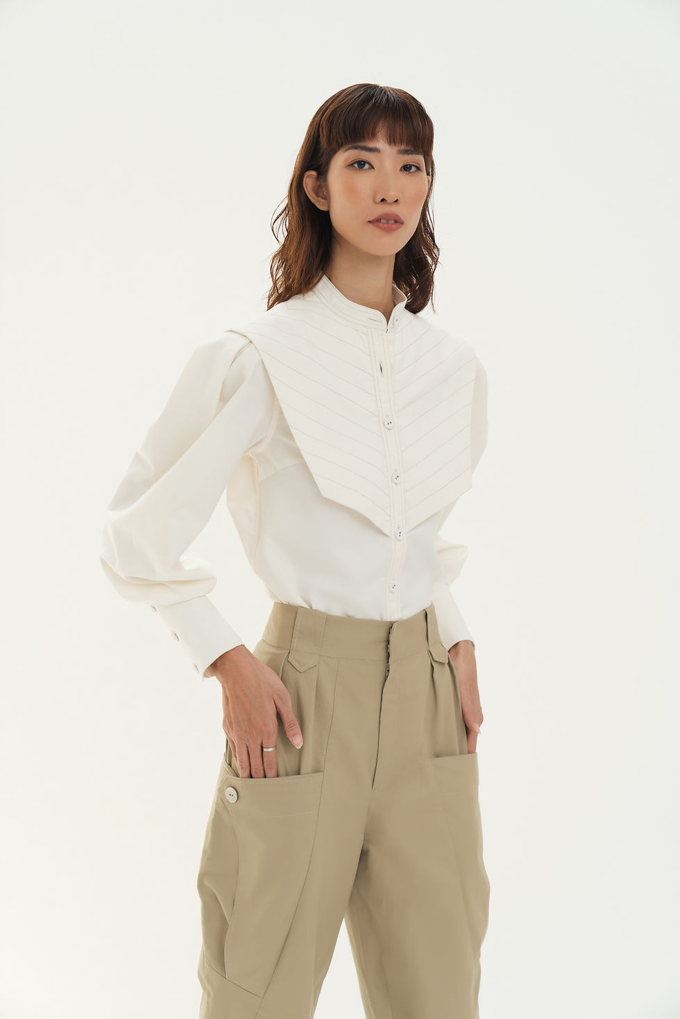 Thumbnail: PF19: TOP(A5): 1.450.000 VND PANTS(Q8): 1.450.000 VND