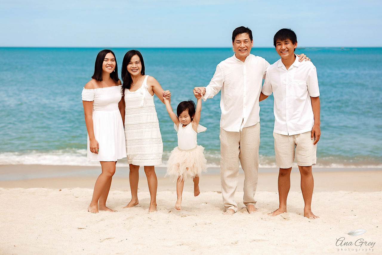 Koh Samui family beach shoot