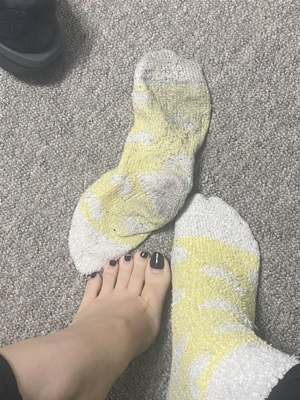 SPECIAL STINKY SOCKS :3