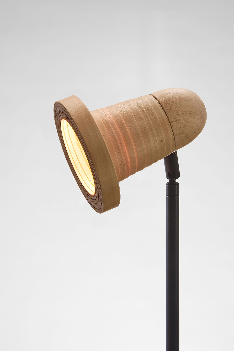 Thumbnail: LOOKO floor lamp single