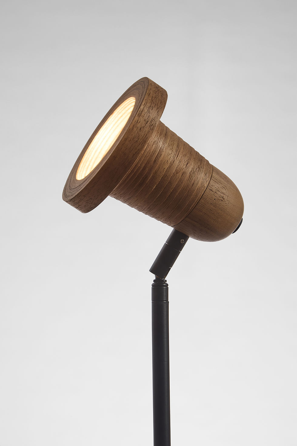 Thumbnail: LOOKO floor lamp single