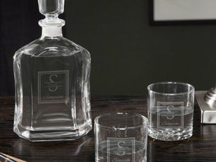 Best Price! Set of 2 Whiskey Glasses and Liquor Decanter