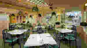 Magic Kingdom Dining - Tony