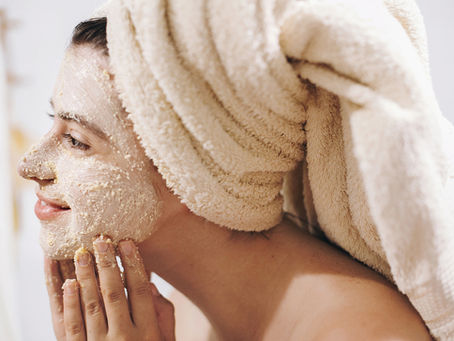 Can Acne Cream Bleach Eyebrows?