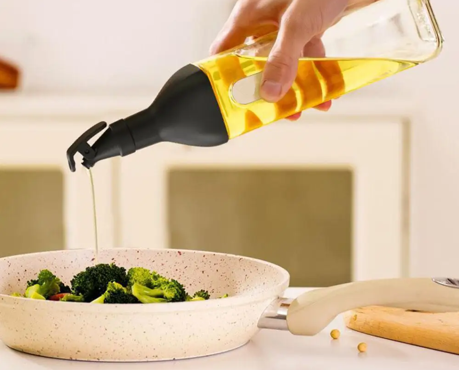Square Seasoning Bottle Kitchen Oiler with Label