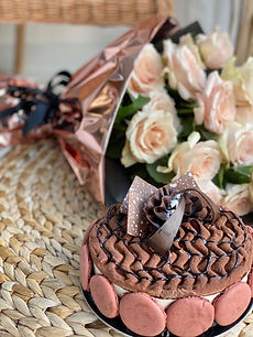 Best cakes | Abu Dhabi | Celebrating Life Bakery