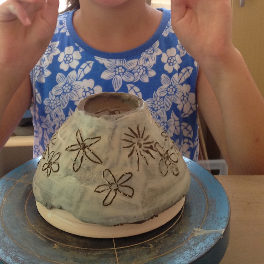 Sun. July 21- Bowl-Making for Families 夏休み:親子でお椀作り: Rei Toyoda