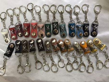 本革イヤホンケーブルクリップ