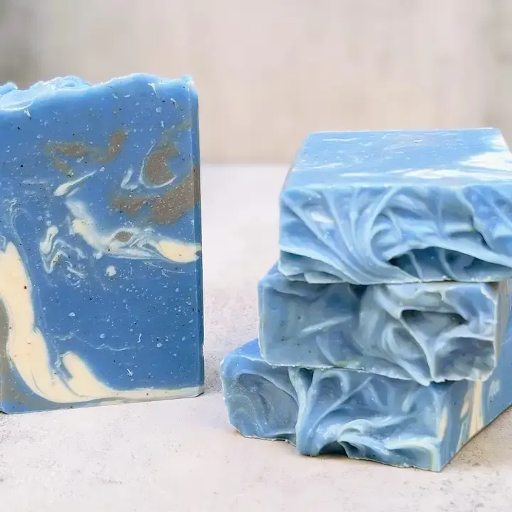 Blue and white swirled fabric softener bars