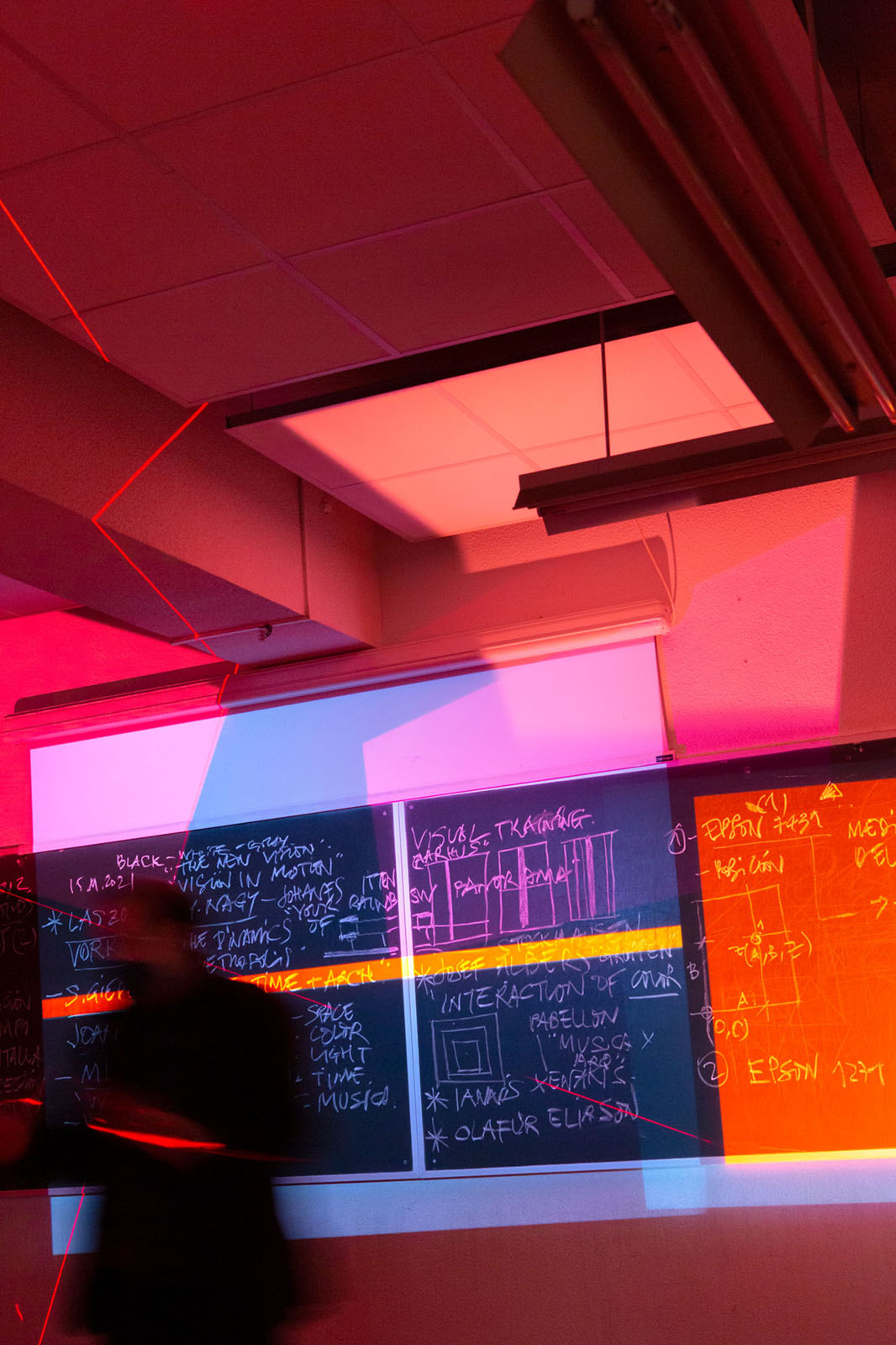 Light Color Space
Antonio Juárez Chicote
ETSAM