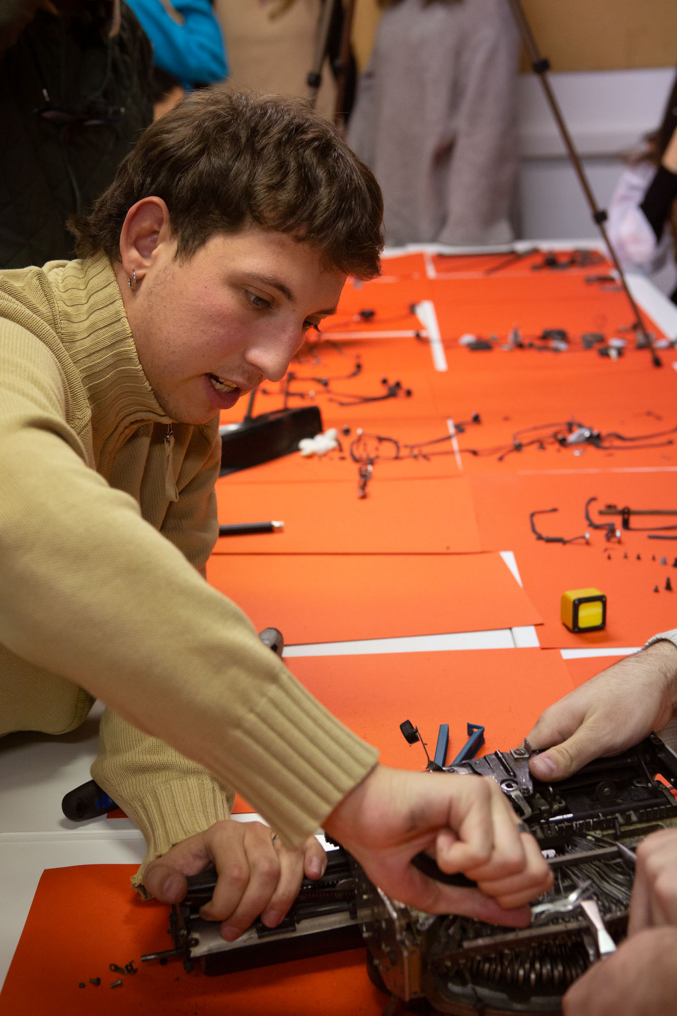 Typing at ETSAM Antonio Juárez Chicote