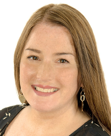 Nicola Barrington Close Up Right Side 23