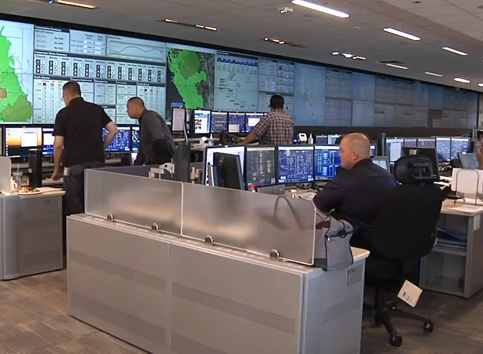 Gas control center monitoring pipelines