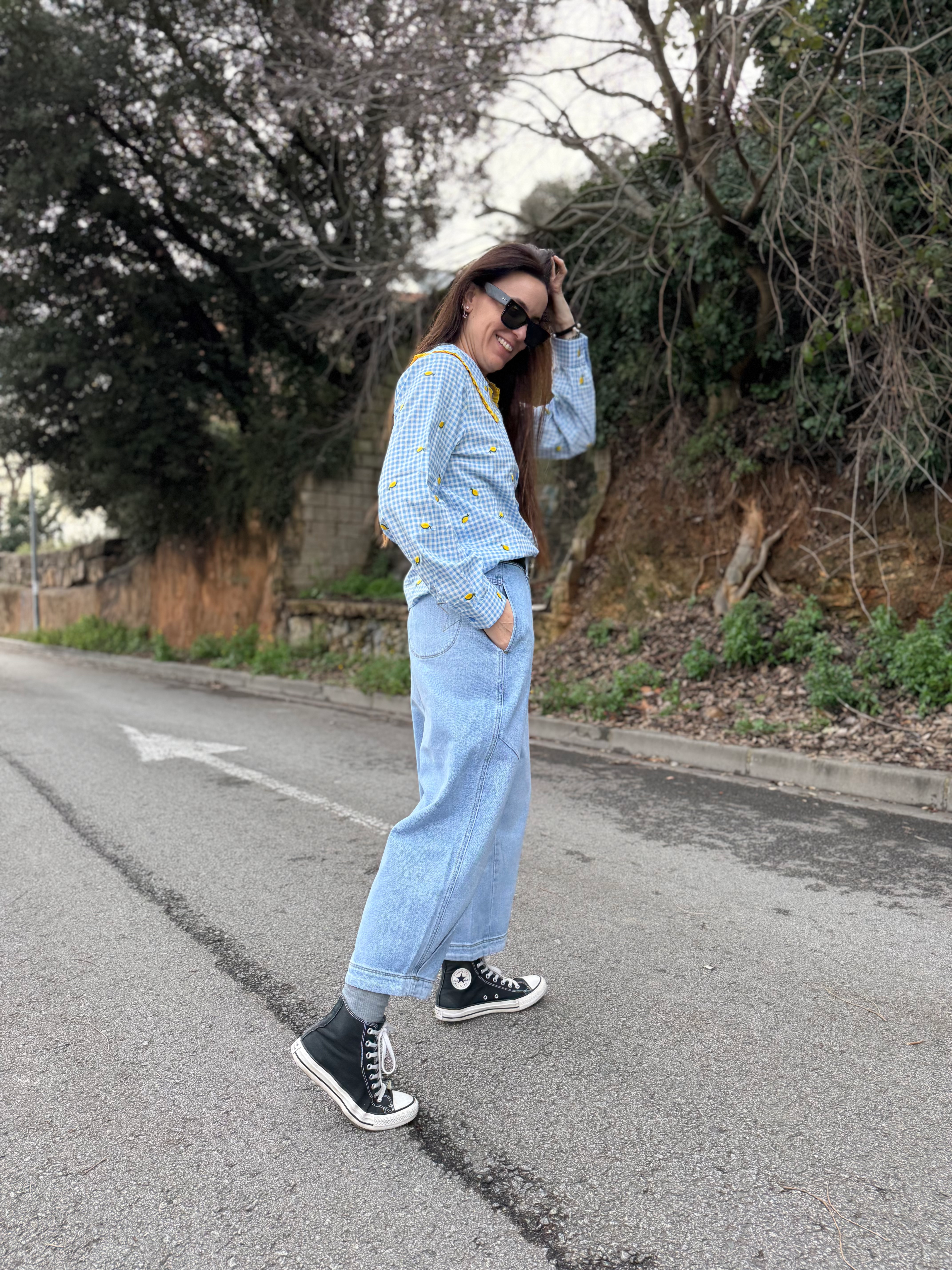 Denim bartel clarito crop detalle estrella