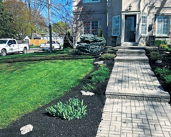 Mulch installation service in Etobicoke